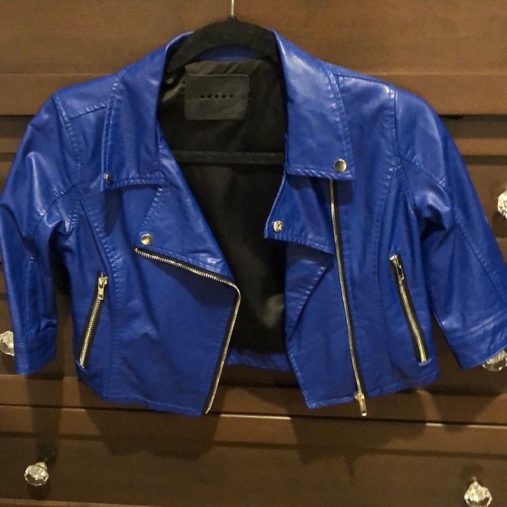 Royal blue vegan leather cropped jacket w/zippers